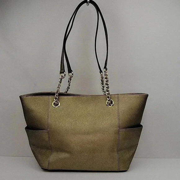 Calvin Klein Saffiano Tote Gold w/ Gold tone Chain Detail - Picture 3 of 16